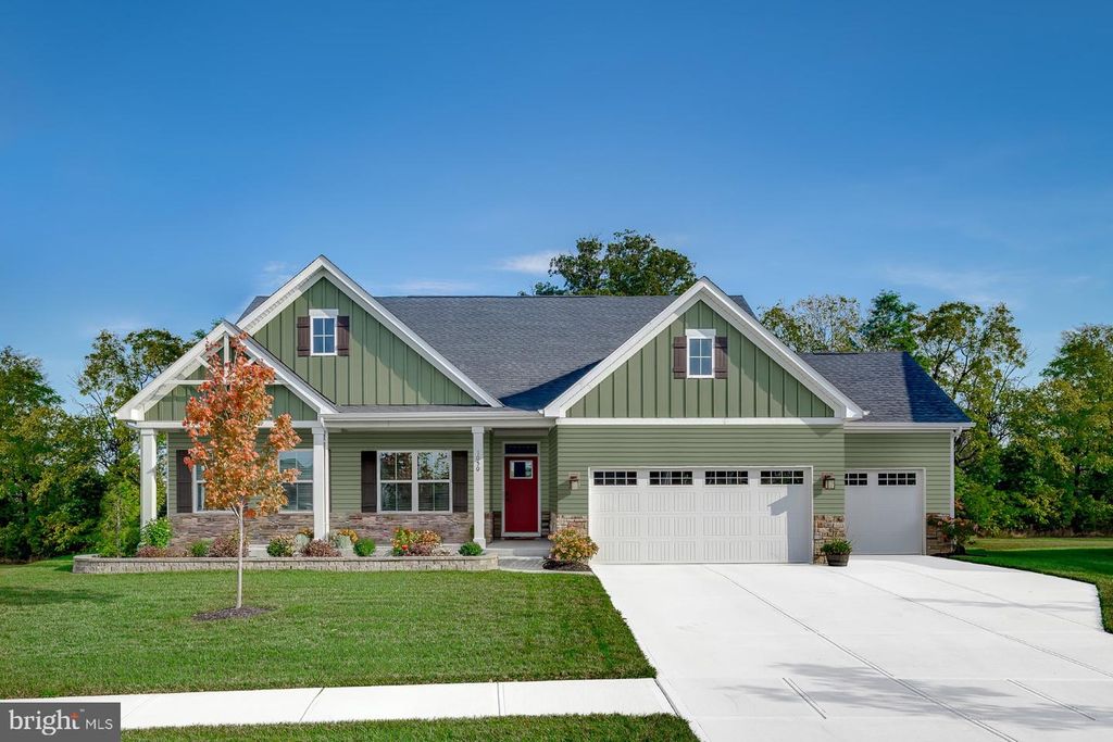 1424 RECIFE CT, Martinsburg, WV 25403