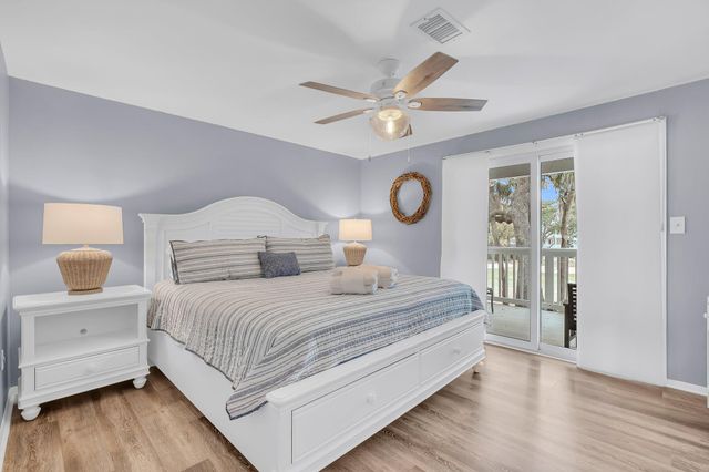 263 Sea Cloud Circle, Edisto Island, SC 29438