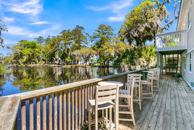 263 Sea Cloud Circle, Edisto Island, SC 29438