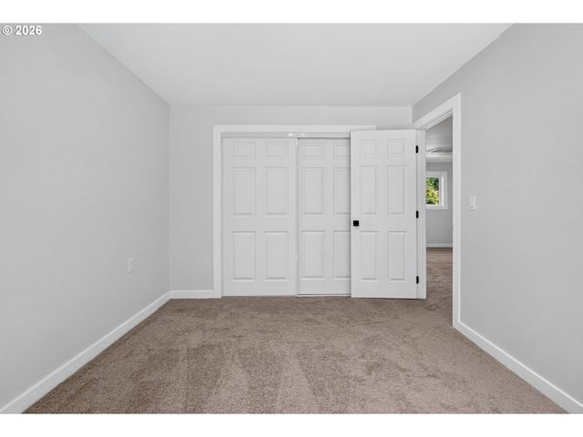 16006 Ne MORRIS Ct, Portland, OR 97230