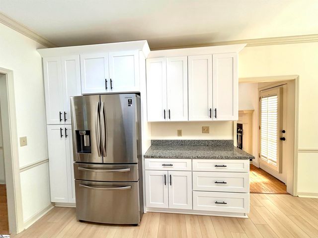 106 Plum Creek Lane, Greenville, SC 29607