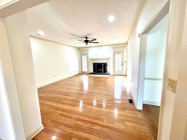 106 Plum Creek Lane, Greenville, SC 29607