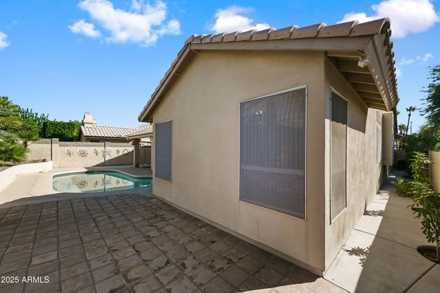 5960 W VIA MONTOYA Drive, Glendale, AZ 85310