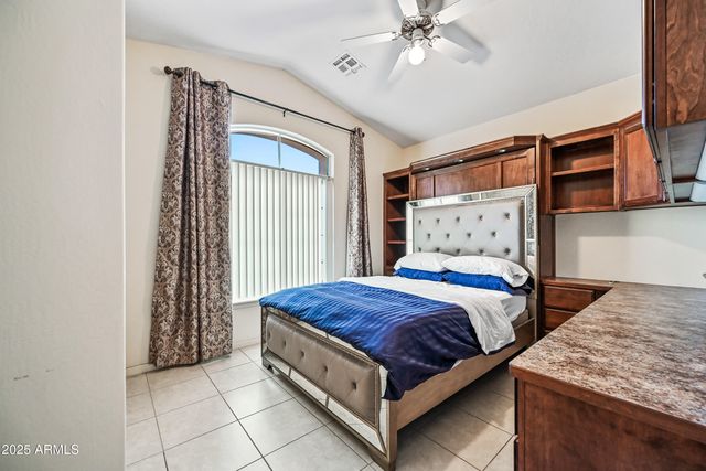 5960 W VIA MONTOYA Drive, Glendale, AZ 85310