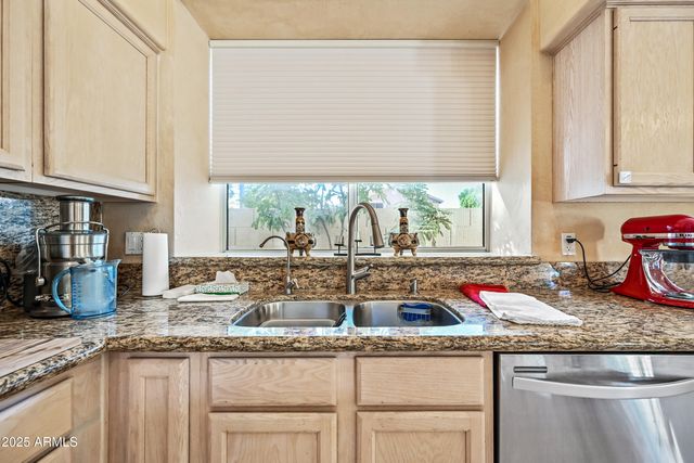 5960 W VIA MONTOYA Drive, Glendale, AZ 85310