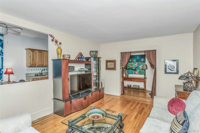 185 Atlantic Avenue A3, Lynbrook, NY 11563
