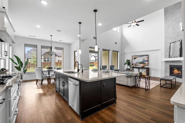 1320 English Setter Drive, Arlington, TX 76005