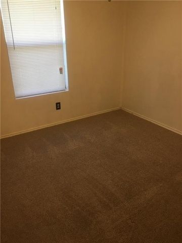 4706 Sandage Avenue, Fort Worth, TX 76115