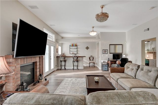 2404 Legacy Island Circle, Henderson, NV 89074