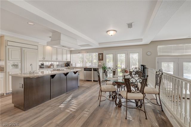 2404 Legacy Island Circle, Henderson, NV 89074