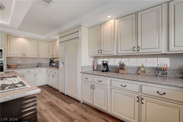 2404 Legacy Island Circle, Henderson, NV 89074