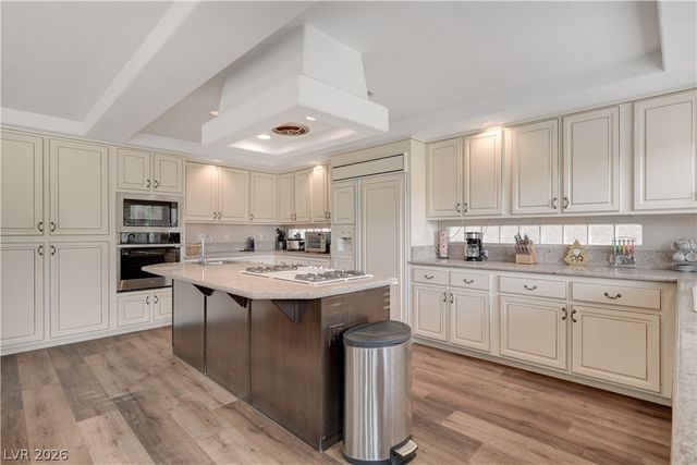 2404 Legacy Island Circle, Henderson, NV 89074