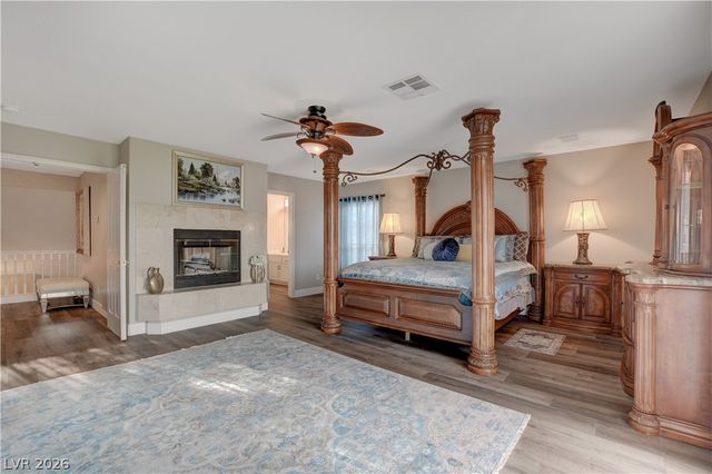 2404 Legacy Island Circle, Henderson, NV 89074