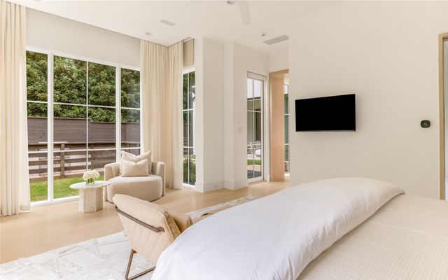 9102 Bluff Hollow Court, Dallas, TX 75220