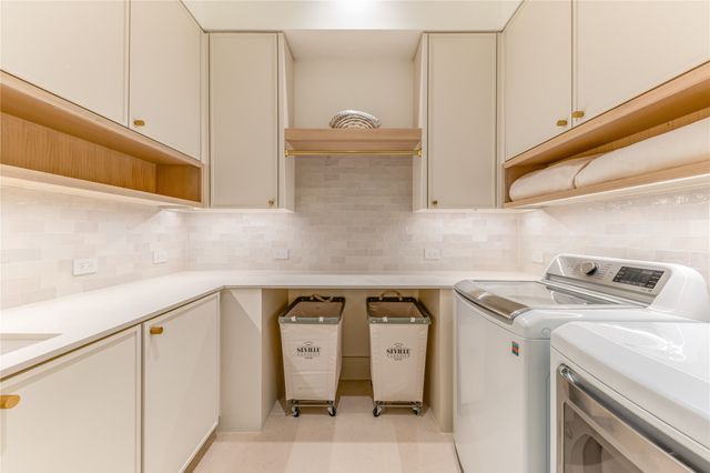 9102 Bluff Hollow Court, Dallas, TX 75220