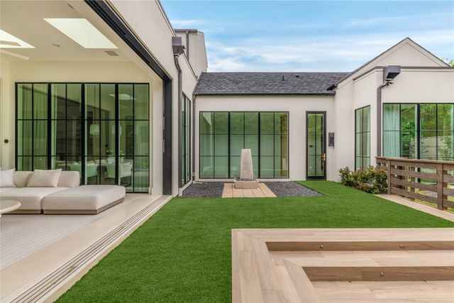 9102 Bluff Hollow Court, Dallas, TX 75220