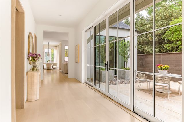 9102 Bluff Hollow Court, Dallas, TX 75220