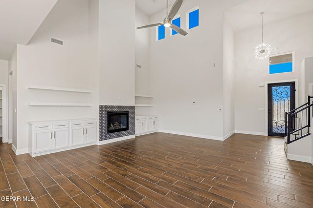 972 PELLEGRINO Avenue, El Paso, TX 79932