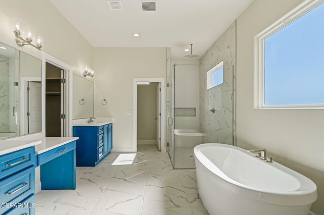 972 PELLEGRINO Avenue, El Paso, TX 79932