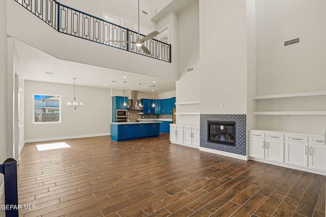 972 PELLEGRINO Avenue, El Paso, TX 79932