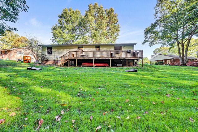 55 Beachview LN, Troutville, VA 24175