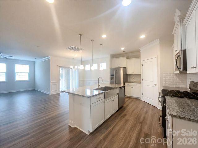 5007 Grand Champion Court, Iron Station, NC 28080