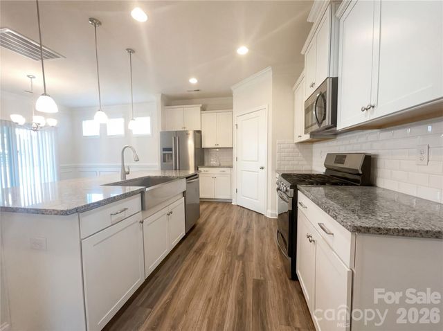 5007 Grand Champion Court, Iron Station, NC 28080