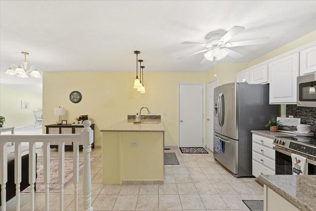105 E DEER Lane, Plattsmouth, NE 68048