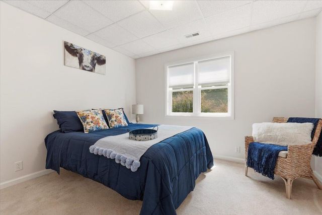 105 E DEER Lane, Plattsmouth, NE 68048
