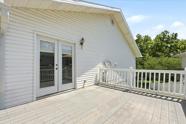 105 E DEER Lane, Plattsmouth, NE 68048