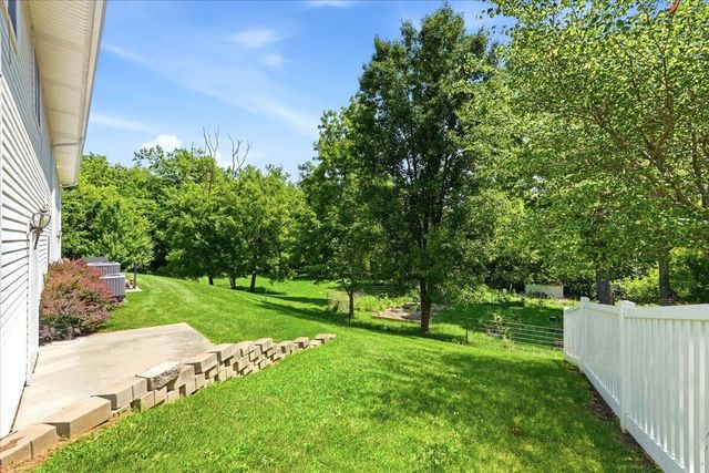 105 E DEER Lane, Plattsmouth, NE 68048