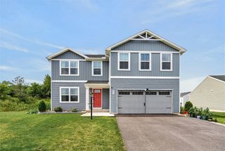273 Nevins Road, Henrietta, NY 14467