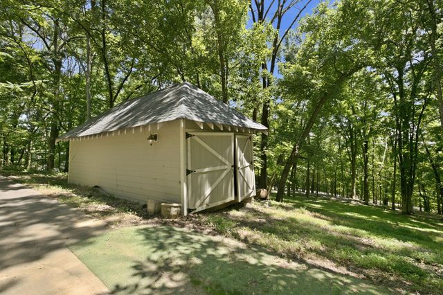 2261 Skinner Rd, Nolensville, TN 37135