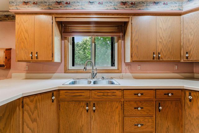 2897 OMRO ROAD, Oshkosh, WI 54904