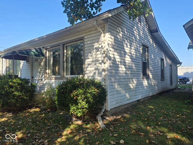 216 W High Street, Rockville, IN 47872