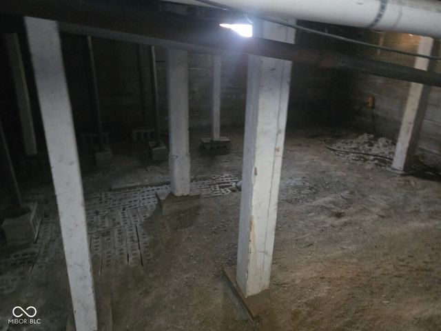 216 W High Street, Rockville, IN 47872