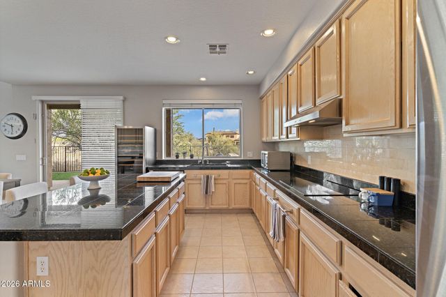 5869 E HEDGEHOG Place, Scottsdale, AZ 85266