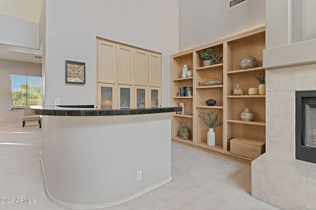 5869 E HEDGEHOG Place, Scottsdale, AZ 85266