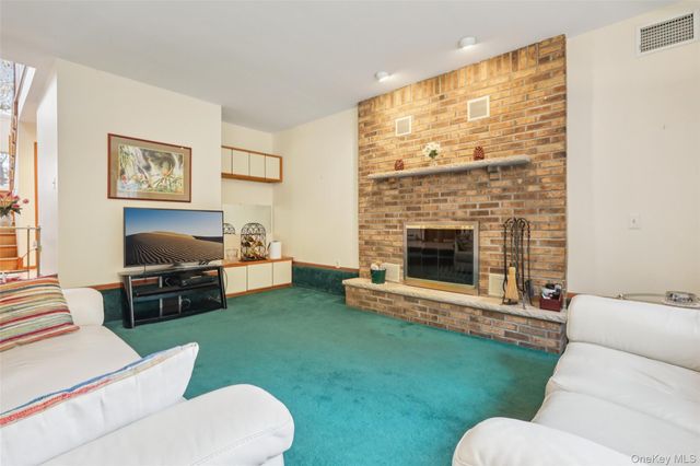 1280 State Route 208, Monroe, NY 10950