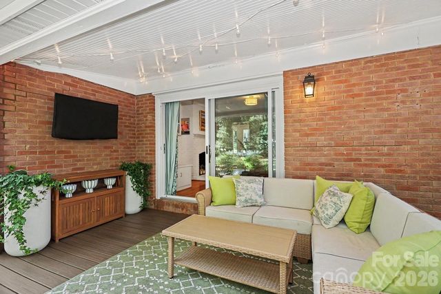 3716 Severn Avenue, Charlotte, NC 28210