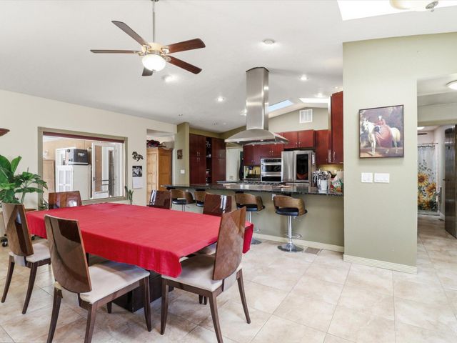 07 Wildwood Lane, Peralta, NM 87042