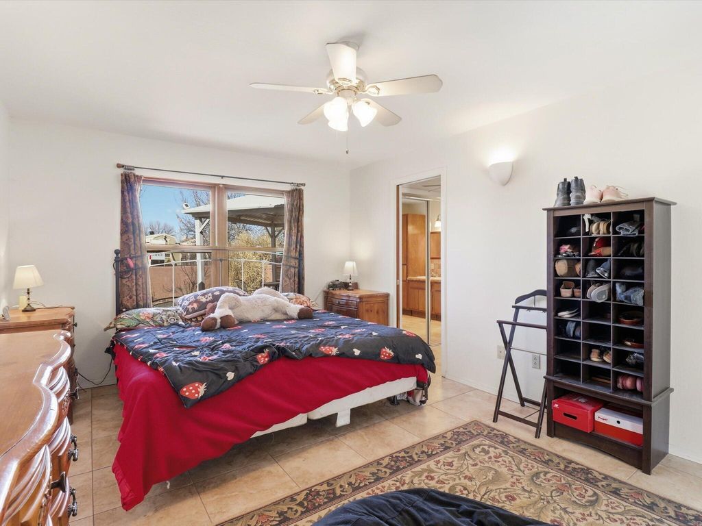 Image 18 of property listing at 07 Wildwood Lane, Peralta, NM 87042