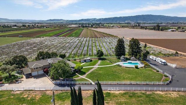 3465 Susie Lane, Gilroy, CA 95020