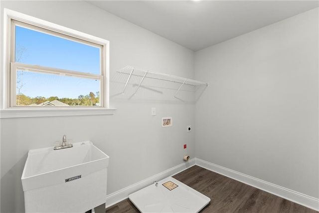 285 Magnolia Villas Drive, Cornelia, GA 30531