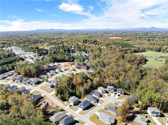 285 Magnolia Villas Drive, Cornelia, GA 30531