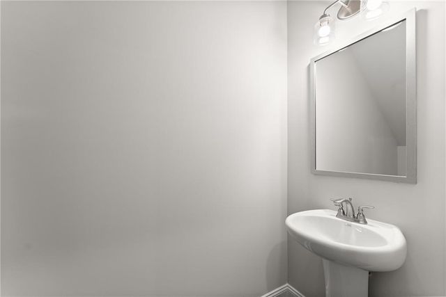 285 Magnolia Villas Drive, Cornelia, GA 30531