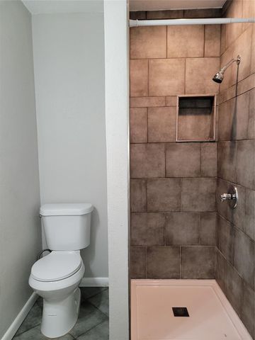 822 Retama Street, La Marque, TX 77568