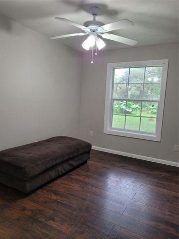 822 Retama Street, La Marque, TX 77568