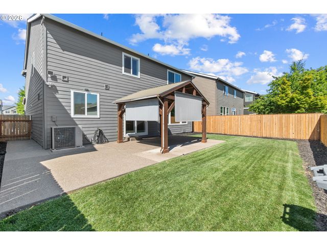 4524 Se OAKHURST St, Hillsboro, OR 97123