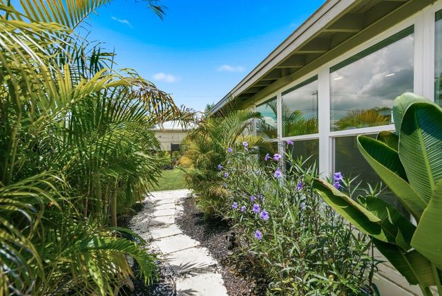 1111 61ST AVENUE N, St Petersburg, FL 33703